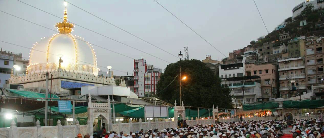 the great sufi saint HAZRAT KHWAJA MOINUDDIN HASAN CHISHTY (R.A).